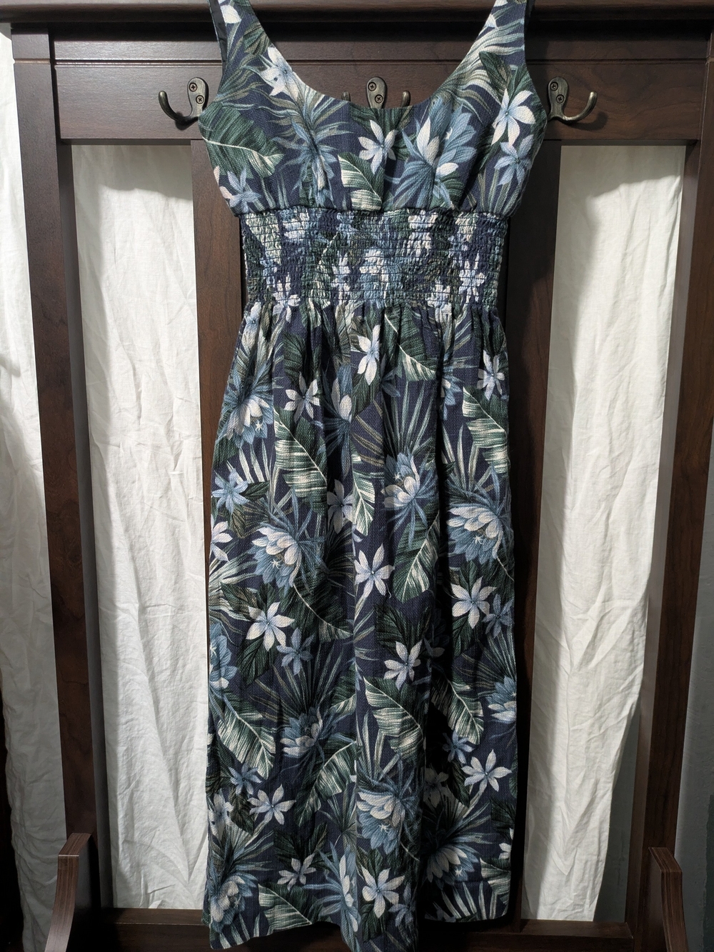 Petersyn Bari Tropical Floral Midi Dress